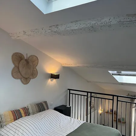 Appartement Adorable Mezzanine - Vieil Antibes